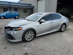 4T1C11AK3NU684635 2022 TOYOTA CAMRY
