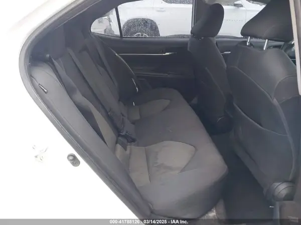 4T1C11AK3NU694145 2022 TOYOTA CAMRY - Image 8