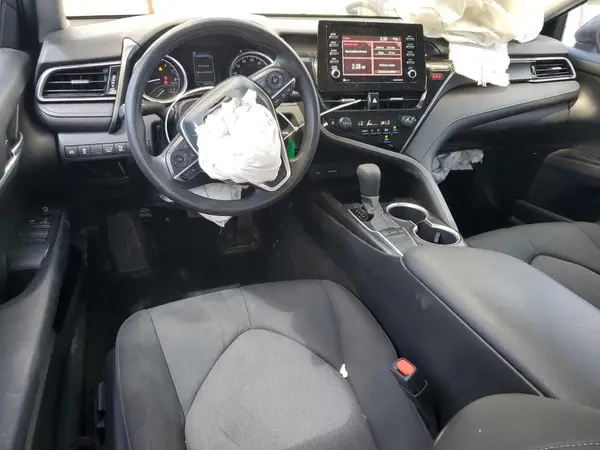 4T1C11AK3NU695716 2022 TOYOTA CAMRY - Image 8