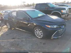 4T1C11AK3NU703216 2022 TOYOTA CAMRY