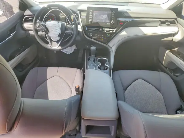 4T1C11AK3NU711185 2022 TOYOTA CAMRY - Image 8