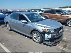4T1C11AK3NU717715 2022 TOYOTA CAMRY