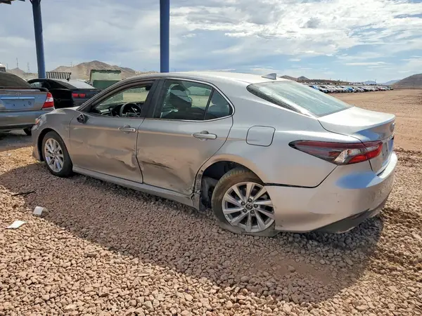 4T1C11AK3PU097015 2023 TOYOTA CAMRY - Image 2