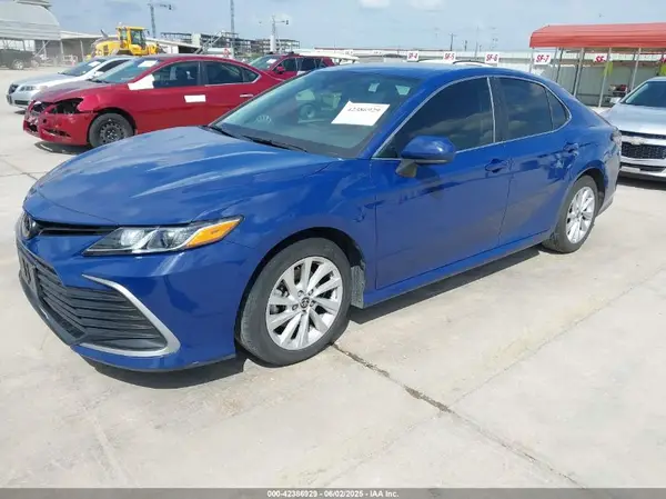 4T1C11AK3PU100057 2023 TOYOTA CAMRY - Image 2
