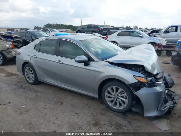 4T1C11AK3PU102200 2023 TOYOTA CAMRY - Image 1