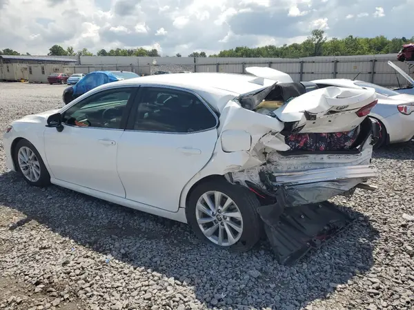 4T1C11AK3PU105212 2023 TOYOTA CAMRY - Image 2