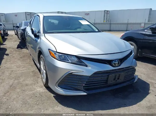 4T1C11AK3PU125458 2023 TOYOTA CAMRY - Image 1