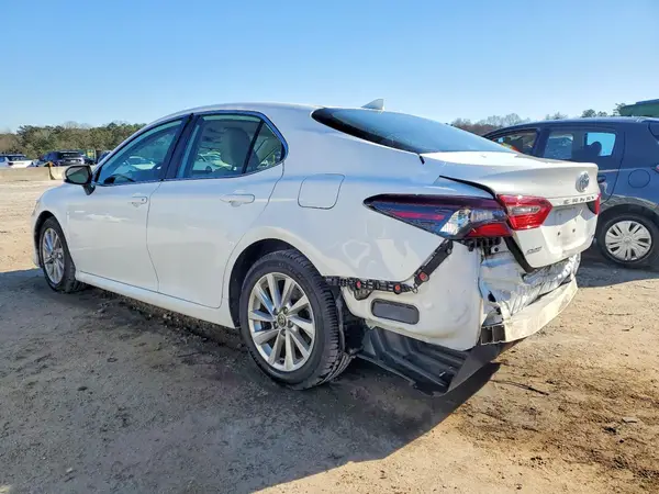 4T1C11AK3PU127887 2023 TOYOTA CAMRY - Image 2