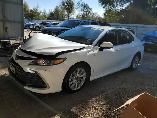 4T1C11AK3PU131504 2023 TOYOTA CAMRY - Image 1