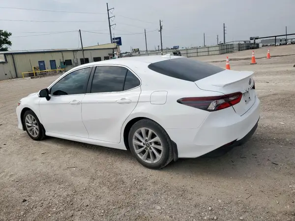 4T1C11AK3PU144088 2023 TOYOTA CAMRY - Image 2