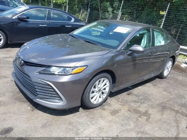 4T1C11AK3PU167807 2023 TOYOTA CAMRY - Image 2