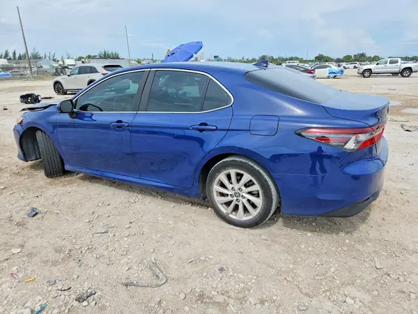 4T1C11AK3PU172571 2023 TOYOTA CAMRY - Image 2