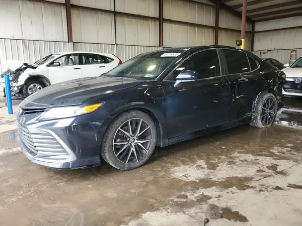 4T1C11AK3PU727213 2023 TOYOTA CAMRY - Image 1