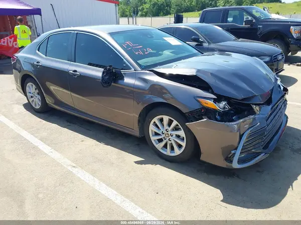 4T1C11AK3PU727454 2023 TOYOTA CAMRY - Image 1
