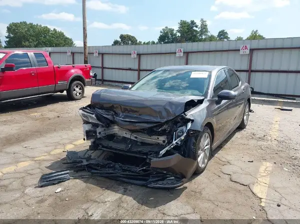 4T1C11AK3PU775861 2023 TOYOTA CAMRY - Image 2
