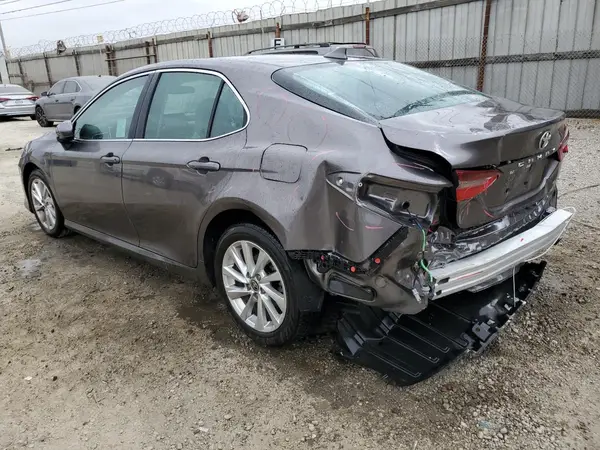 4T1C11AK3PU782003 2023 TOYOTA CAMRY - Image 2