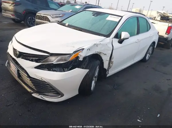 4T1C11AK3PU784530 2023 TOYOTA CAMRY - Image 2