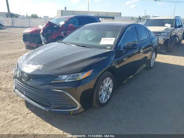 4T1C11AK3PU792594 2023 TOYOTA CAMRY - Image 2
