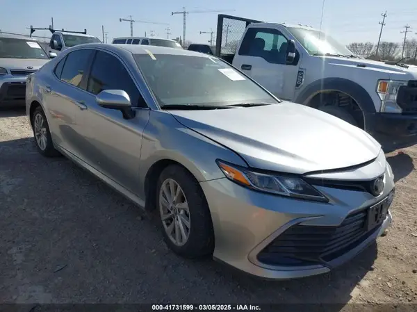 4T1C11AK3PU805652 2023 TOYOTA CAMRY - Image 1