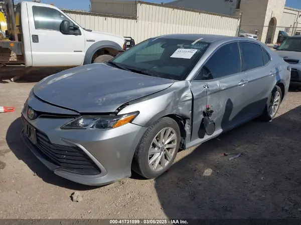 4T1C11AK3PU805652 2023 TOYOTA CAMRY - Image 2