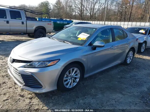 4T1C11AK3PU814514 2023 TOYOTA CAMRY - Image 2