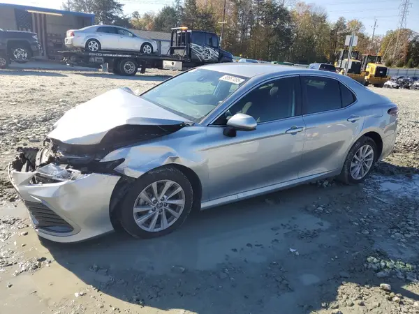 4T1C11AK3PU827392 2023 TOYOTA CAMRY - Image 1