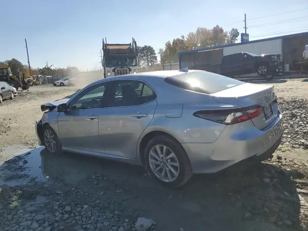 4T1C11AK3PU827392 2023 TOYOTA CAMRY - Image 2
