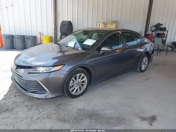 4T1C11AK3RU201814 2024 TOYOTA CAMRY - Image 2