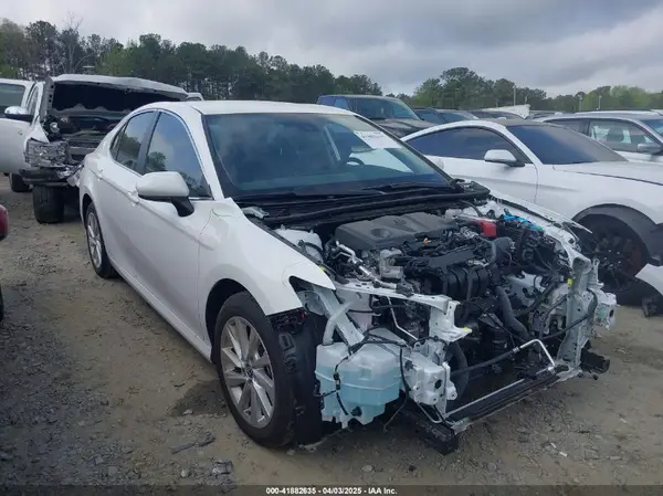 4T1C11AK3RU203921 2024 TOYOTA CAMRY - Image 1