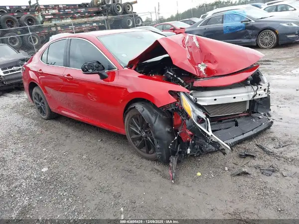 4T1C11AK3RU215163 2024 TOYOTA CAMRY - Image 1