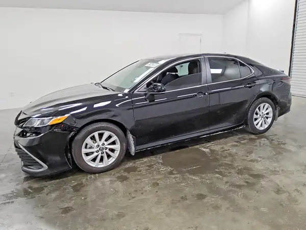 4T1C11AK3RU226518 2024 TOYOTA CAMRY - Image 1