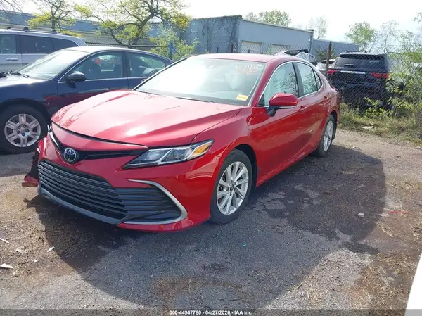 4T1C11AK3RU248860 2024 TOYOTA CAMRY - Image 2