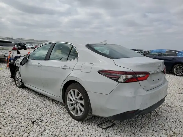 4T1C11AK3RU249765 2024 TOYOTA CAMRY - Image 2