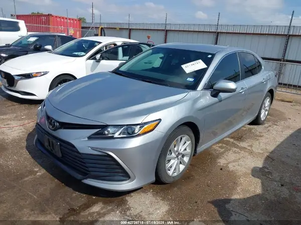 4T1C11AK3RU256294 2024 TOYOTA CAMRY - Image 2