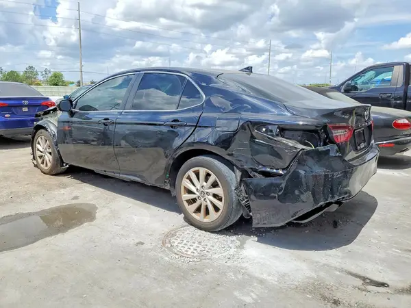 4T1C11AK3RU856281 2024 TOYOTA CAMRY - Image 2