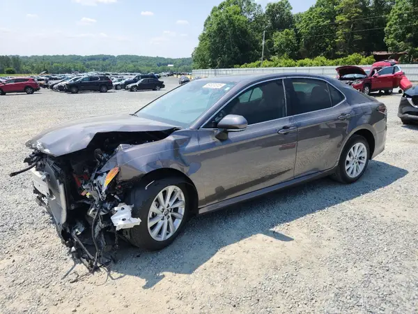 4T1C11AK3RU867314 2024 TOYOTA CAMRY - Image 1