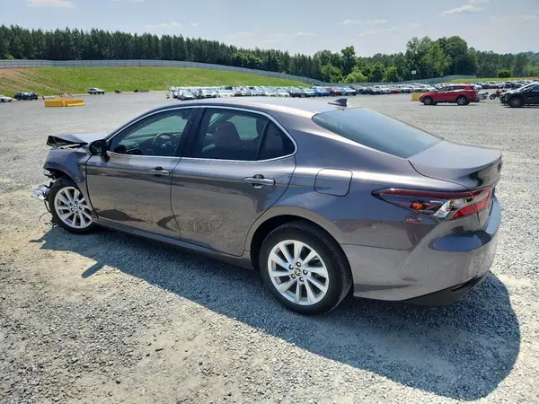 4T1C11AK3RU867314 2024 TOYOTA CAMRY - Image 2