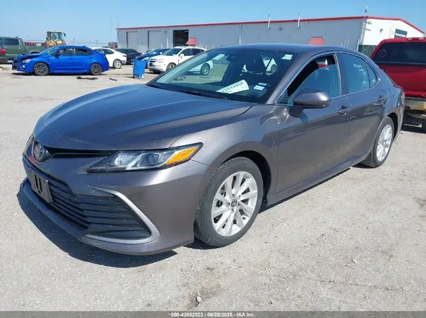 4T1C11AK3RU891046 2024 TOYOTA CAMRY - Image 2
