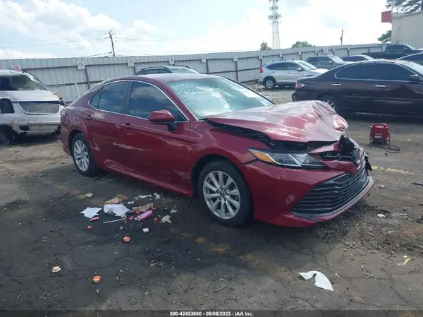 4T1C11AK4LU301038 2020 TOYOTA CAMRY - Image 1
