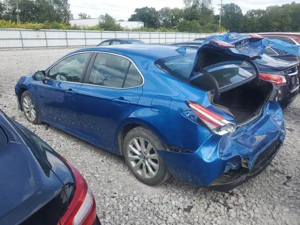 4T1C11AK4LU301590 2020 TOYOTA CAMRY - Image 2