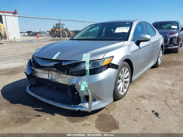 4T1C11AK4LU302190 2020 TOYOTA CAMRY - Image 2