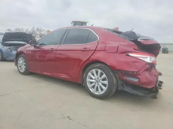4T1C11AK4LU320186 2020 TOYOTA CAMRY - Image 2
