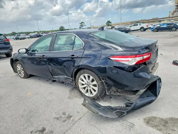 4T1C11AK4LU336937 2020 TOYOTA CAMRY - Image 2