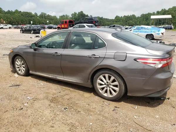 4T1C11AK4LU343306 2020 TOYOTA CAMRY - Image 2