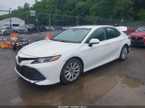 4T1C11AK4LU348599 2020 TOYOTA CAMRY - Image 2