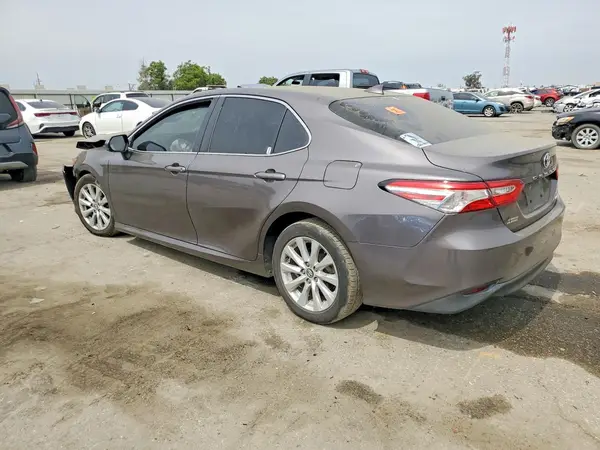 4T1C11AK4LU350286 2020 TOYOTA CAMRY - Image 2