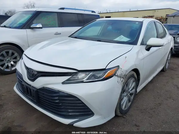 4T1C11AK4LU355388 2020 TOYOTA CAMRY - Image 2