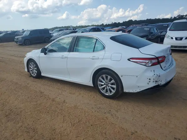 4T1C11AK4LU370893 2020 TOYOTA CAMRY - Image 2