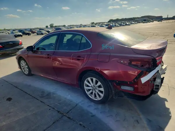 4T1C11AK4LU372594 2020 TOYOTA CAMRY - Image 2