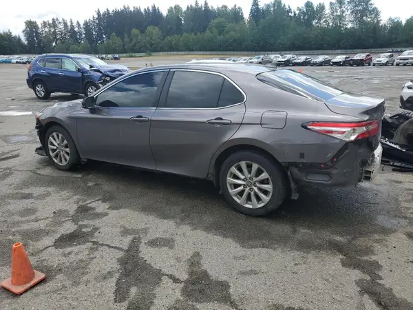 4T1C11AK4LU386916 2020 TOYOTA CAMRY - Image 2
